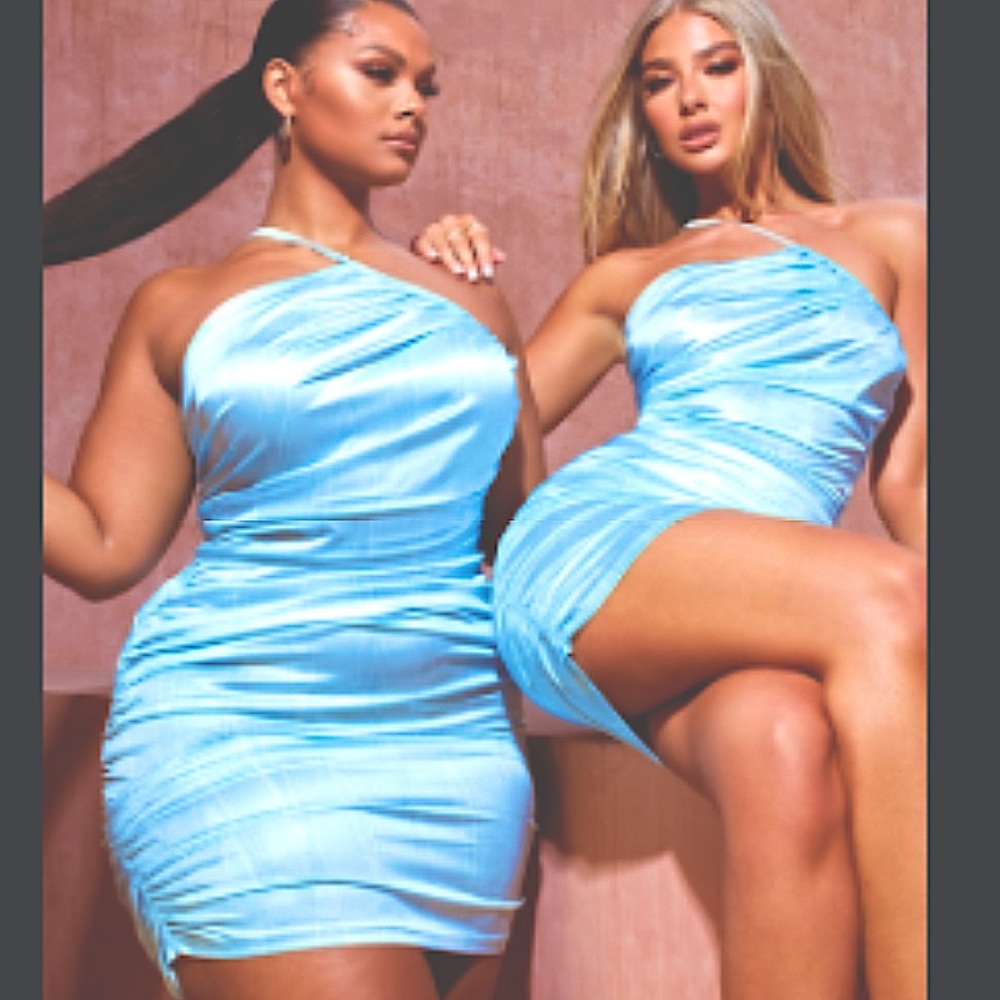 Pretty Little Thing Asymmetric body con